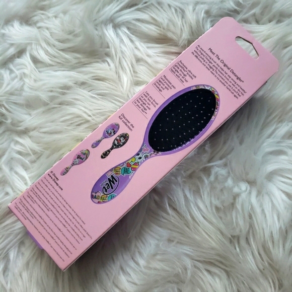Wet Brush Disney Limited Edition Original Detangler Brush Mickey So In Love - Picture 2 of 3